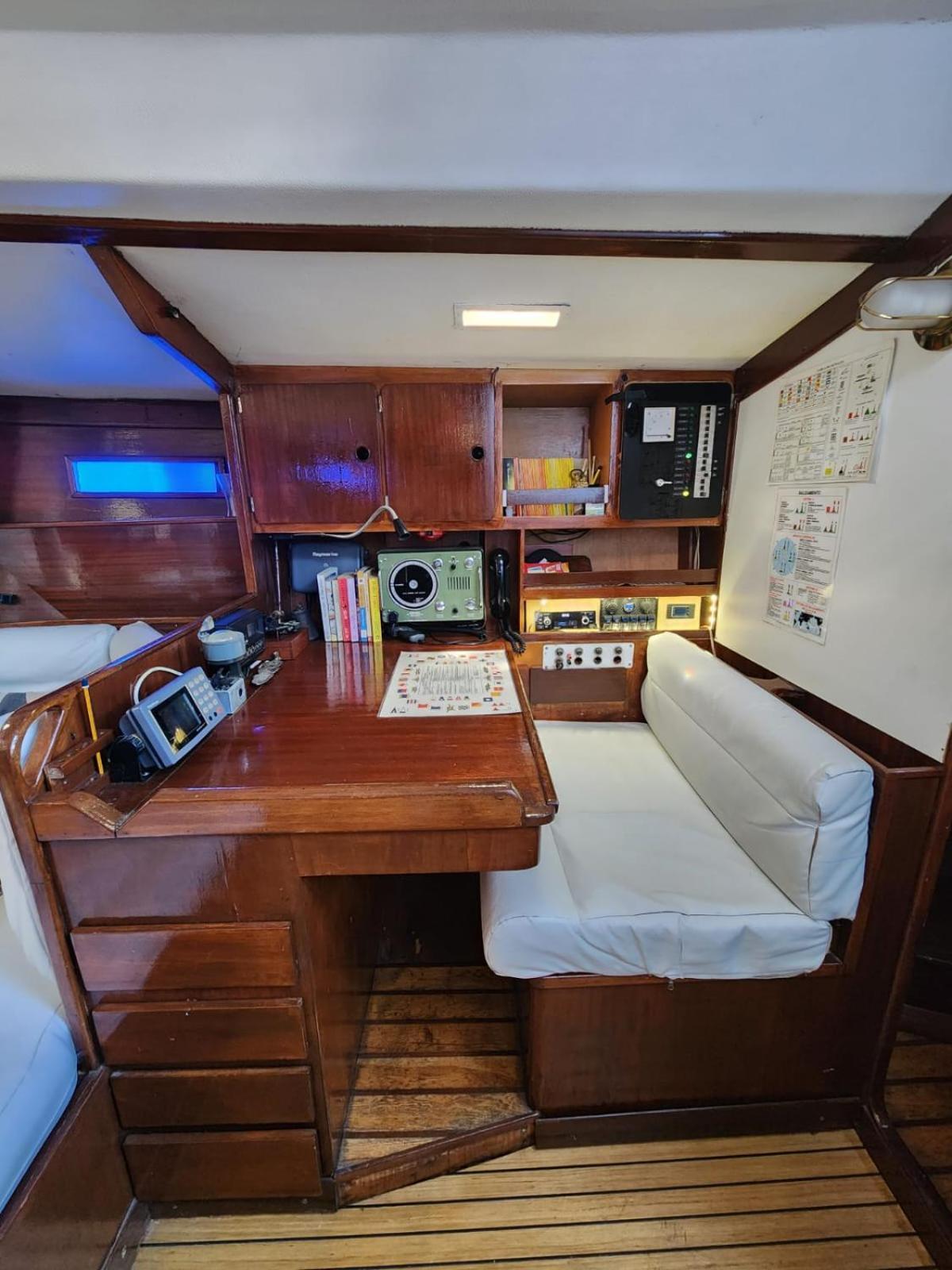 Sailboat Home Barcelona Exterior foto